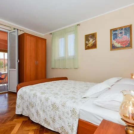 아파트 Manuela 자다르