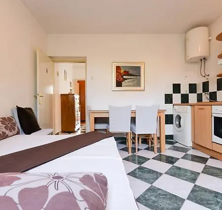 아파트 Manuela 자다르